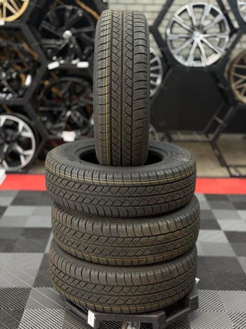 215/75 R16C 116T Goodyear Vector 4Seasons €150 pst incl, Nieuw, 16 inch, All Season, Band(en)