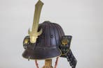 Kabuto - Japan - Tetsusabiji 24 Ken Suji Kabuto met Maetate