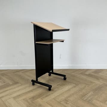 mobiele lessenaar / spreekgestoelte  (hxbxd) 116x59x44 cm,, Ophalen of Verzenden, Gebruikt