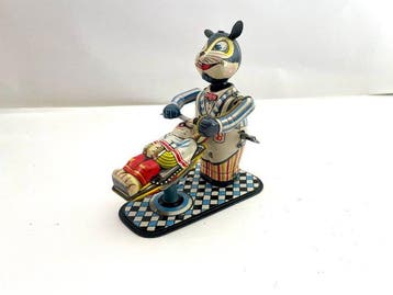 TPS - Blikken speelgoed - Animal Barber Shop - Cat shaving
