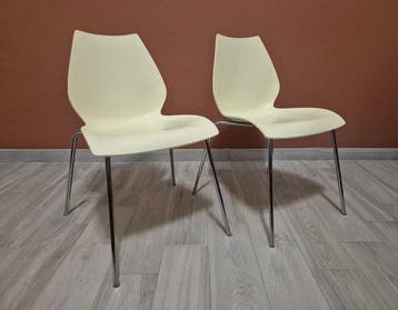 Kartell - Vico Magistretti - Stoel (2) - Maui -