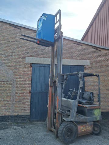 Toyota 1.5 Tons elektrische heftruck met lader, Ophalen, Heftruck, Toyota, 1000 tot 2000 kg