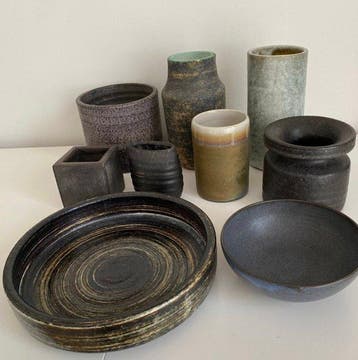 Mobach, Zaalberg - Vaas - Aardewerk - Set van negen