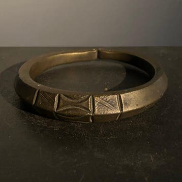 Akuré - Giftand - Gabon