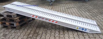 Aluminium oprijplaten afm   L3000 x Br 360x H 100 mm, Ophalen, Nieuw