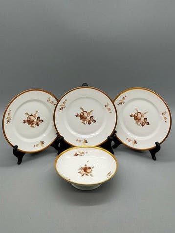 Royal Copenhagen - Eetservies - Schale und Tellern –