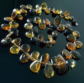 Amber Zeer zeldzame groene Baltische barnsteenketting- 35 g