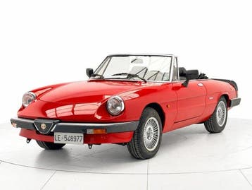 Alfa Romeo - Spider 1600 - 55,000km NO RESERVE - 1989