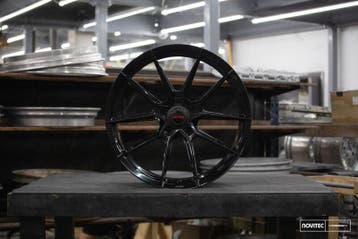 Vossen x Novitec NF10 21x9.5in - 5x114.3 BP - ET38 - Gloss, Ophalen of Verzenden, Nieuw