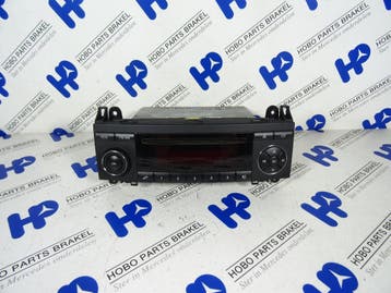Radio/CD-speler A 169 820 0386, Auto-onderdelen, Ophalen of Verzenden, Gebruikt, Mercedes-Benz
