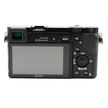 Sony A6000 Camera Body Zwart (Occasion) - 2710 Opnamen, Audio, Tv en Foto, Ophalen of Verzenden, Zo goed als nieuw, USB-kabel