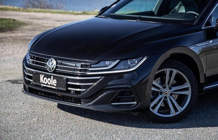 Volkswagen Arteon 1.4 TSI eHybrid R-Line Business CARPLAY /, Auto's, Automaat, Gebruikt, Euro 6, Zwart