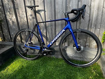 Nieuwe Orbea Orca M20iTeam + Factuur en garantie!, 28 inch, Carbon, Nieuw, Meer dan 20 versnellingen
