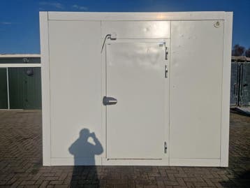 Vriescel 328 x 328 x 268 cm, Nieuw in verpakking, Koelen en Vriezen