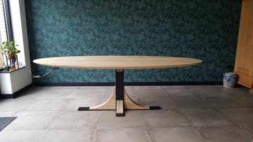NIEUW Model  Frjemd  ovale eiken blad met unieke poot, 100 tot 150 cm, Eikenhout, Vijf personen of meer, Ovaal
