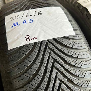 2 x Michelin Alpin 5 215-60-16 Winterbanden 8mm, Auto-onderdelen, Banden en Velgen, 16 inch, Band(en), Personenwagen, Gebruikt
