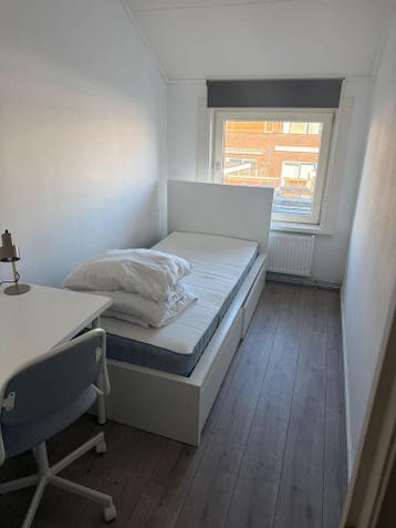 Te huur: Kamer Ypkemeulestraat in Enschede, Huizen en Kamers, Kamers te huur