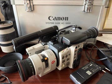 Canon Canovision EX1 Hi Hi8 camcorder – complete set with 3