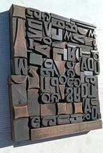 Drukblokken - Compositie van antieke XL-typografische, Antiek en Kunst