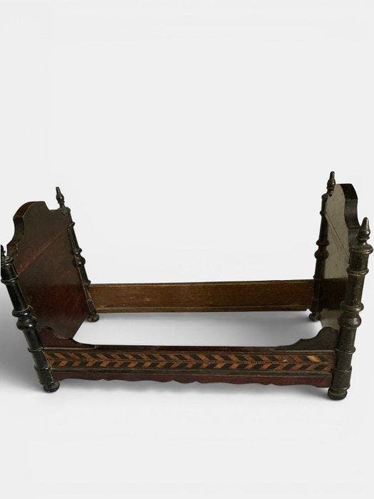 Bed - Hout - Antiek poppenbed, Antiek en Kunst, Antiek | Overige Antiek