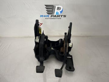 Pedalen set - rem   koppeling - Handgeschakeld - Opel A..., Auto-onderdelen, Verzenden, Nieuw
