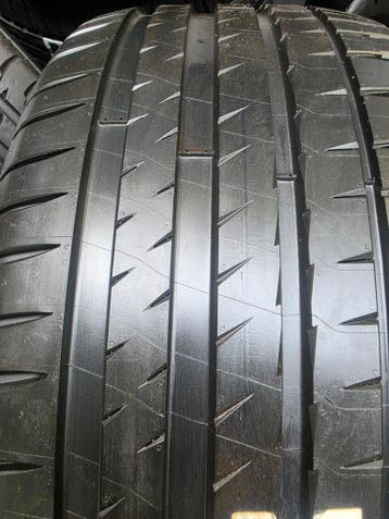 265/45r19 105Y Xl Michelin pilot sport 4 (NDO), 265 mm, Nieuw, Band(en), Zomerbanden