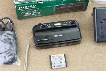 Fuji Fujifilm FinePix Real 3D W3, zeldzaam Digitale compact, Verzamelen, Fotografica en Filmapparatuur