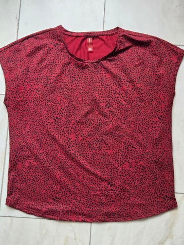 2 sportshirts van Only Play maat M en L, Kleding | Dames, Only Play, Ophalen of Verzenden, Zo goed als nieuw, Maat 42/44 (L)