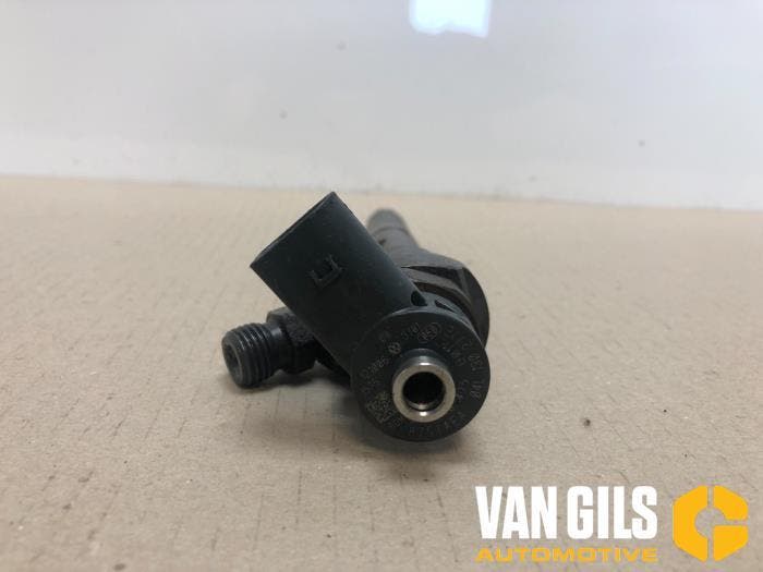 Verstuiver (diesel) Volkswagen Golf O227614, Auto-onderdelen, Motor en Toebehoren, Ophalen of Verzenden