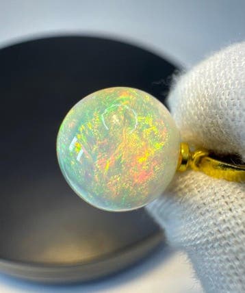 Opaal Sieraden - Hoogte: 19 mm - Breedte: 11 mm- 0.98 g -
