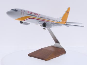 Schaal 1:100 Pacmin Studios Boeing 737-400 Futura Interna..., Ophalen of Verzenden, Gebruikt, Overige merken