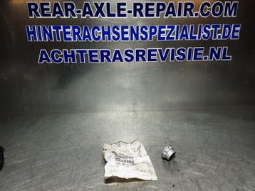 Rondselmoer Mopar, differentieel aandrijftandwielmoer (65..., Verzenden