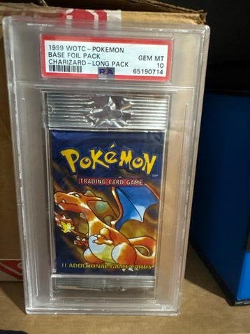 Pokémon - 1 Graded card - Charizard - PSA 10 - WOTC, Nieuw