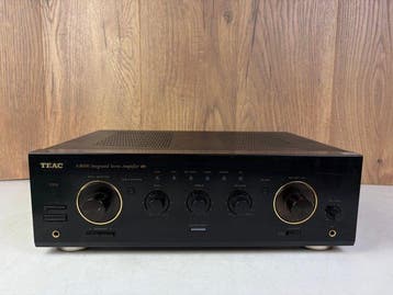 TEAC - A-R600 Solid state versterker, Nieuw