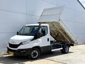 Iveco Daily 35C14 2.3, Stof, Gebruikt, Zwart, Iveco