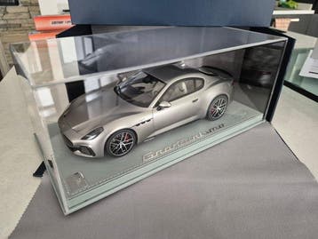 BBR 1:18 - Model sportwagen - Maserati Granturismo Trofeo, Hobby en Vrije tijd, Modelauto's | 1:5 tot 1:12, Nieuw