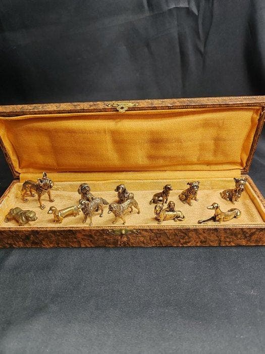 Messensteun (12) - Metaal, Antiek en Kunst, Antiek | Meubels | Tafels