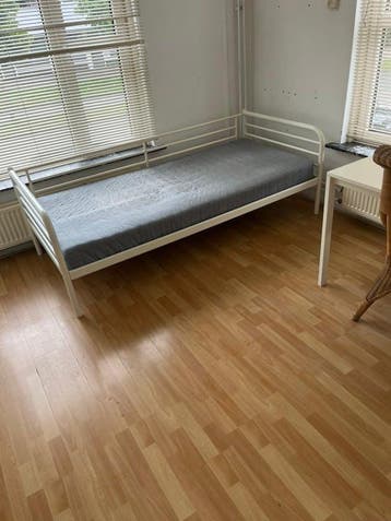 Appartement te huur in Emmen - 18 m² - 2 kamer(s) - 2 kamers, Appartement, Emmen, Drenthe