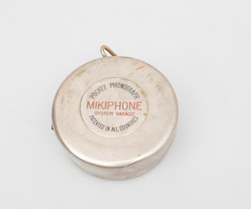 Mikophone zakmodel reisfonograaf, Zwitserland, Gebruikt