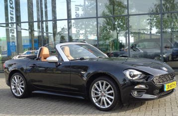 Fiat 124 Spider 1.4 16v Multiair Leer Clima Bose 1e eig. NL!, Auto's, Achterwielaandrijving, Verwarmde buitenspiegels, Zwart, Bruin