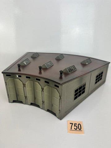 Märklin H0 - 7028 - Modeltreingebouwen (1) - Ronde locloods, Hobby en Vrije tijd, Nieuw