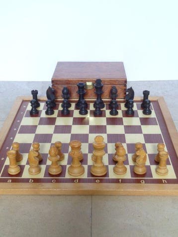 Schaakspel - Model Staunton - Vintage - Hout
