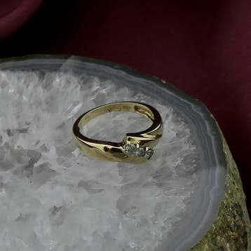 Gouden rijring met diamant; 0,12 ct., 18 tot 19, Gebruikt, Ophalen of Verzenden, Met edelsteen