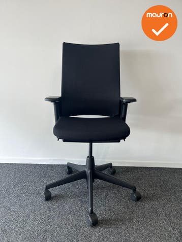 Ahrend 2020 bureaustoel  - refurbished - nieuwe stofferin..., Werkplek, Ophalen of Verzenden, Gebruikt, Stoel