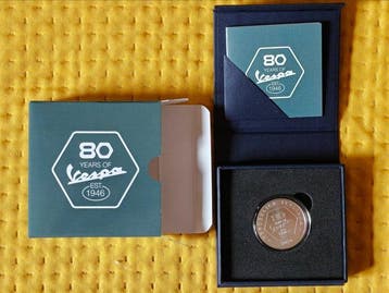 Italië. 5 Euro 2026 80 Years of Vespa (Zonder