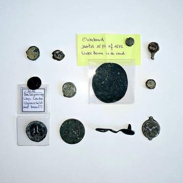 Europa. Lot van 12 stuks Loodjes vanaf 17de eeuw (o.a.