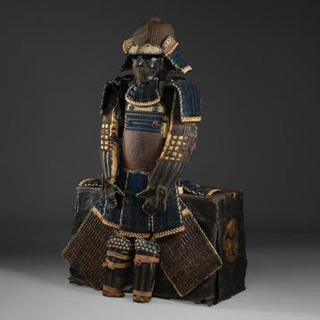 Edo-periode pantser (yoroi) met bonji - Metaal, zijde,