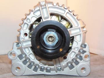 Dynamo 90A Volkswagen Audi Seat Skoda nieuw, Verzenden, Nieuw