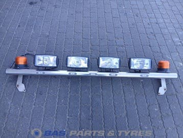 Lampenbeugel Volvo Sleeper Cab L2H1, Ophalen, Gebruikt, Volvo, Overige Auto-onderdelen