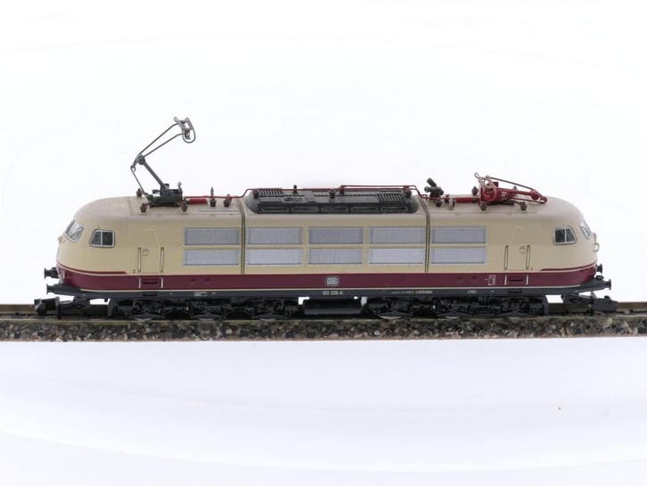 Schaal N Minitrix 16341 Elektrische locomotief 103 van de..., Hobby en Vrije tijd, Modeltreinen | N-Spoor, Gelijkstroom, Locomotief